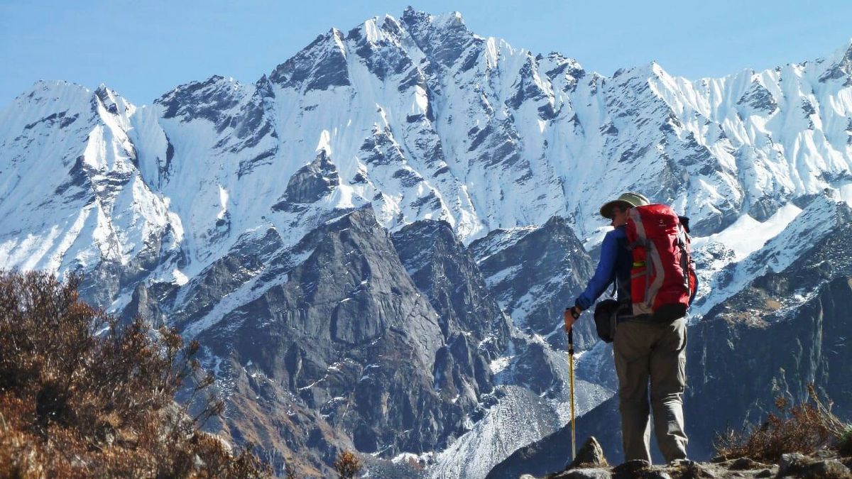 Trekking & Hiking