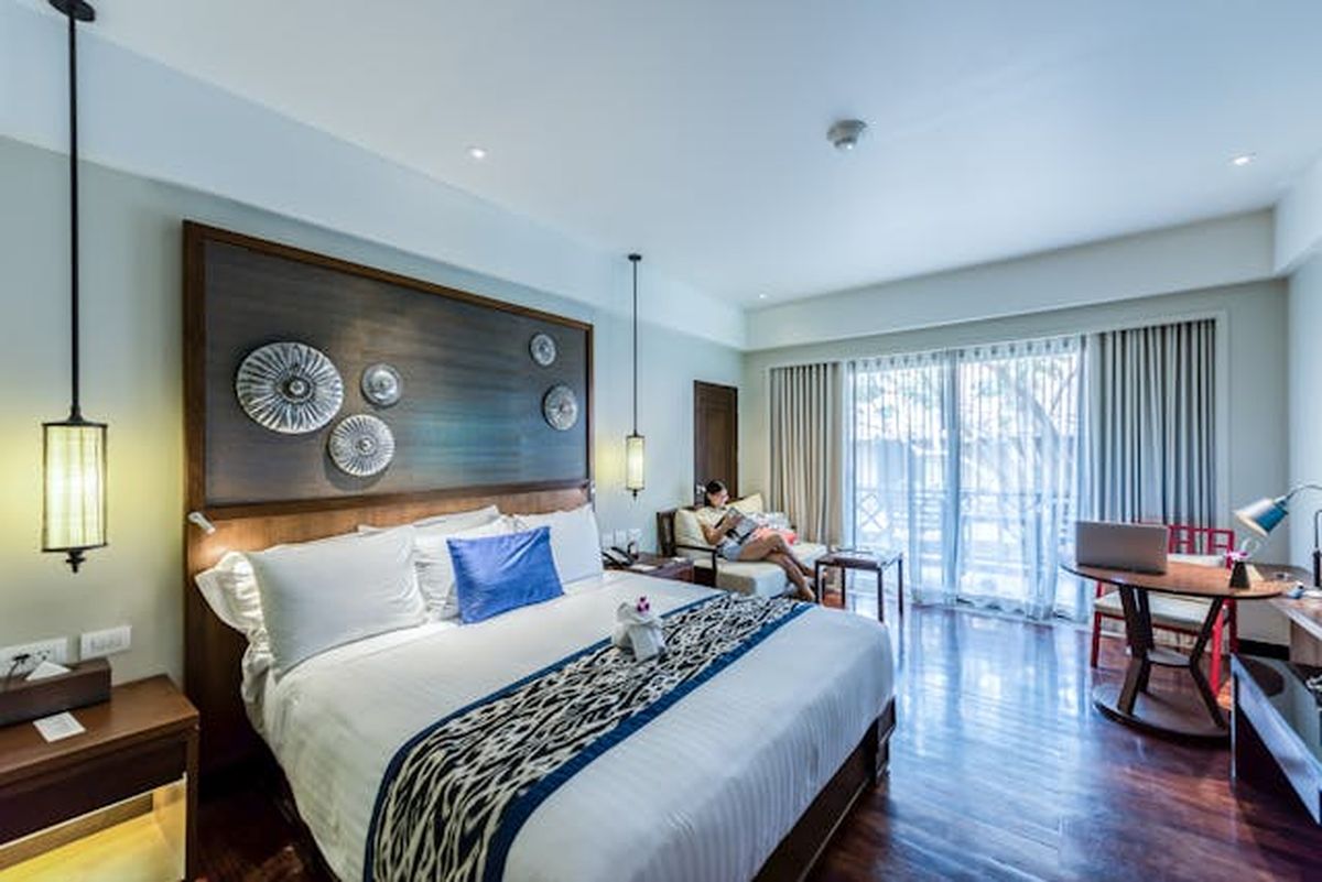 20+ Hotels & Resort