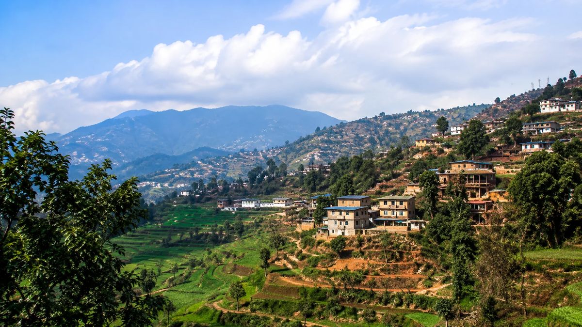Kathmandu to Kakani Nature Tour with Waterfall, Strawberry Farm and Sunset