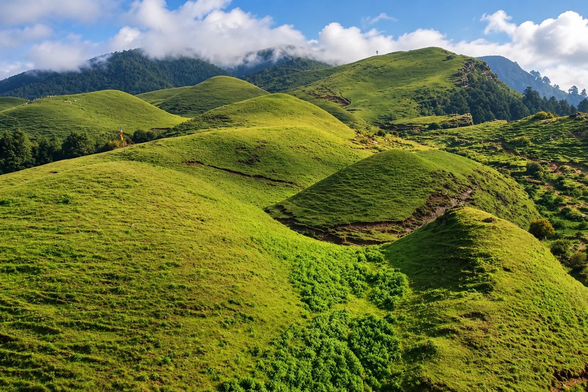 Sailung Hill Tour: Scenic Himalayan View & Nature Escape