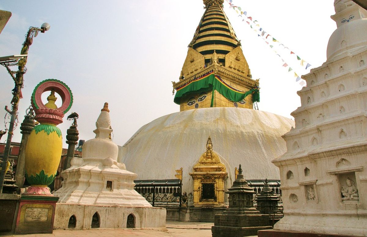Deluxe Overland Tour Via Kyrung – Applicable For Foreign Nationals With Visa Application In Kathmandu