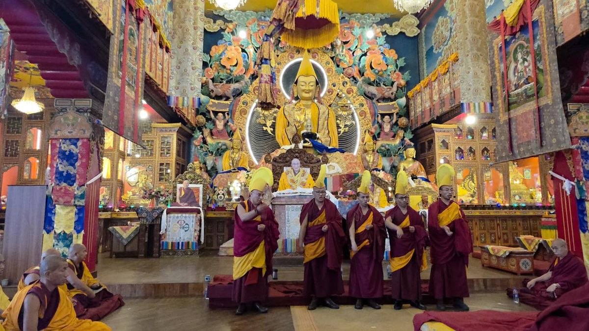 Kathmandu Monastery Retreat: Experience Meditation, Mindfulness and Buddhist Culture in Nepal