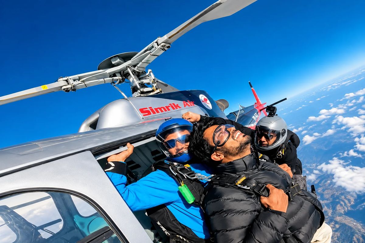 Pokhara Skydiving: Thrilling Himalayan Adventure Experience photo 3