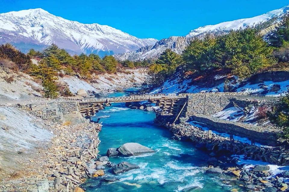 https://www.nepalecotrekking.com/public/uploads/Annapurna%20circut%20trek.jpg